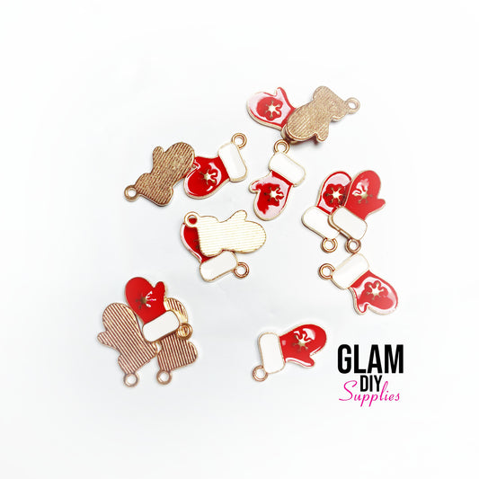 Christmas Charm - Mittens